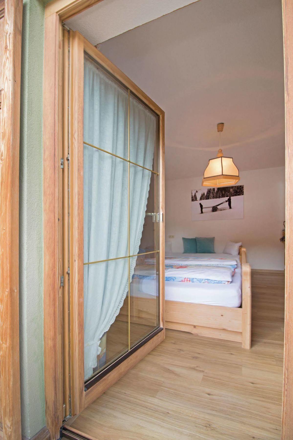 Haus Amann Apartment Berwang Bagian luar foto
